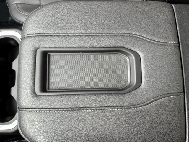 Used 2021 Chevrolet Silverado 1500 LT Trail Boss w/ Convenience Package II image 19