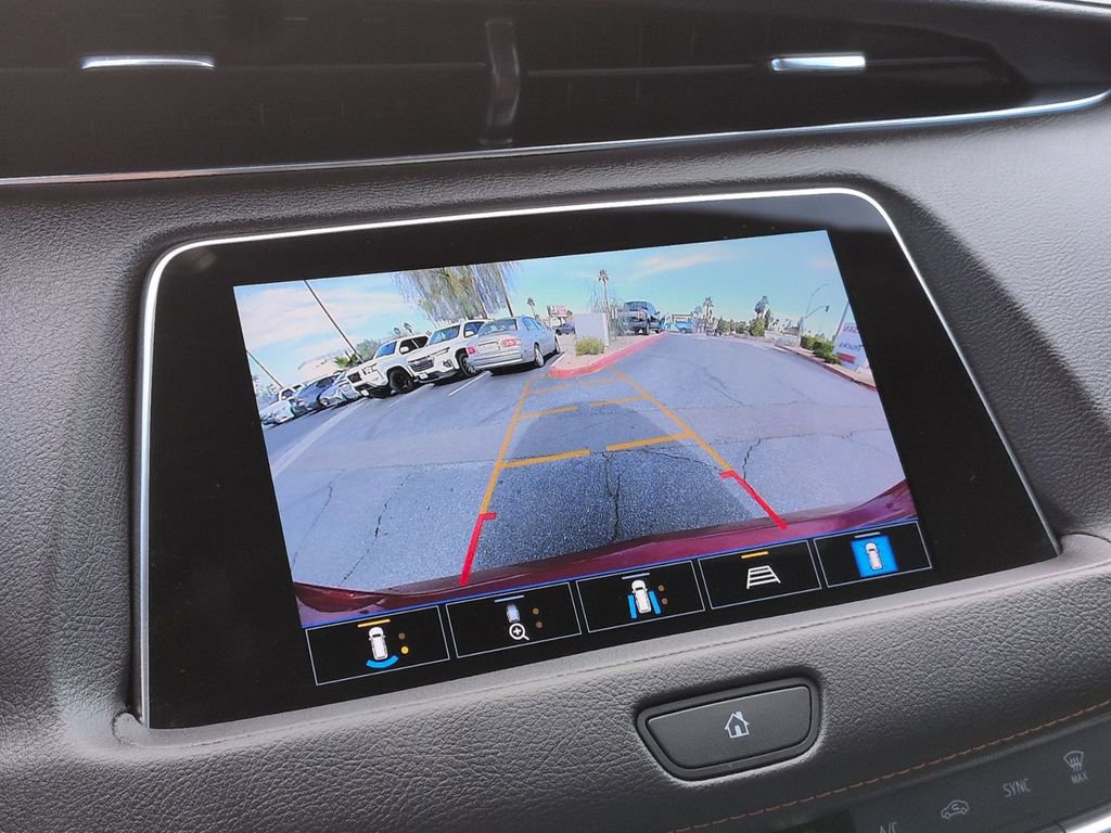 Used 2023 Cadillac XT4 Sport w/ Enhanced Visibility Package image 24