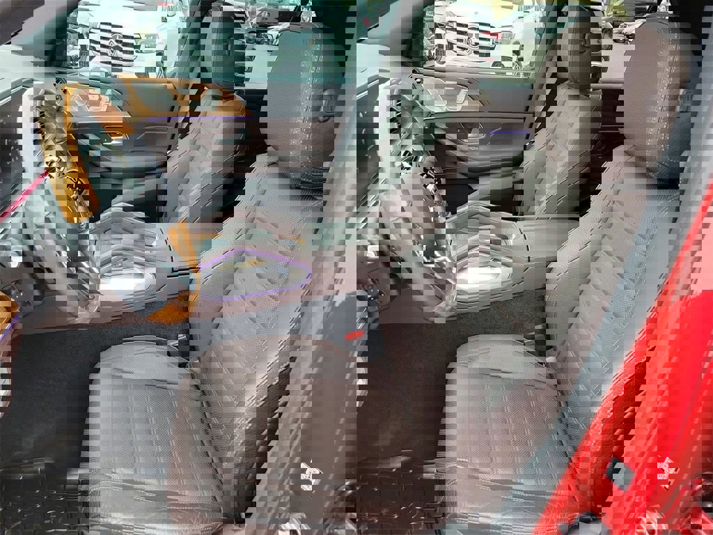 Used 2022 Mercedes-Benz GLE 350 4MATIC w/ Premium Package image 16