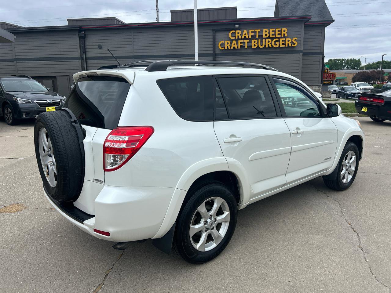Used 2010 Toyota RAV4 Limited AWD/4WD image 3
