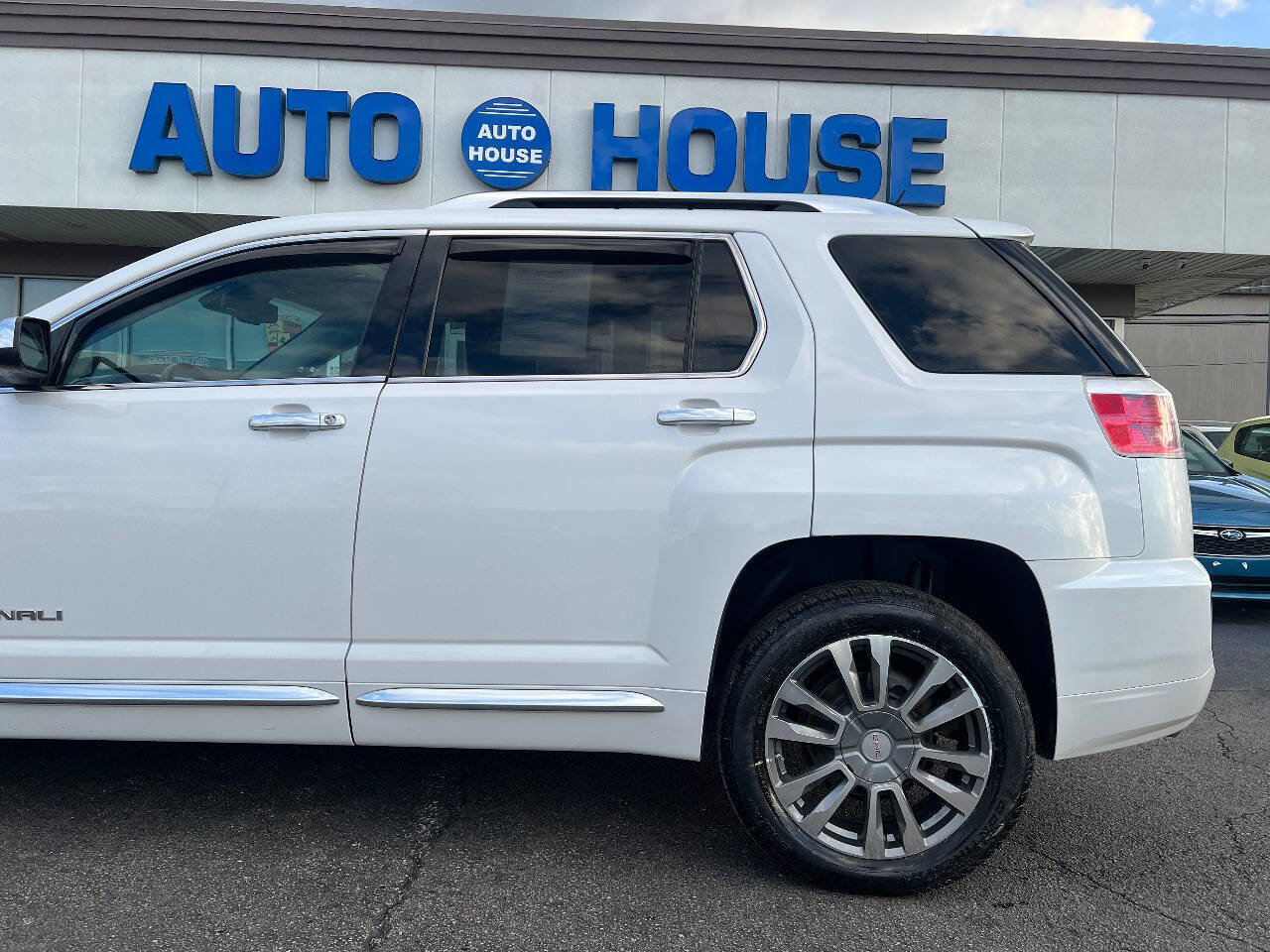 Used 2016 GMC Terrain Denali image 39