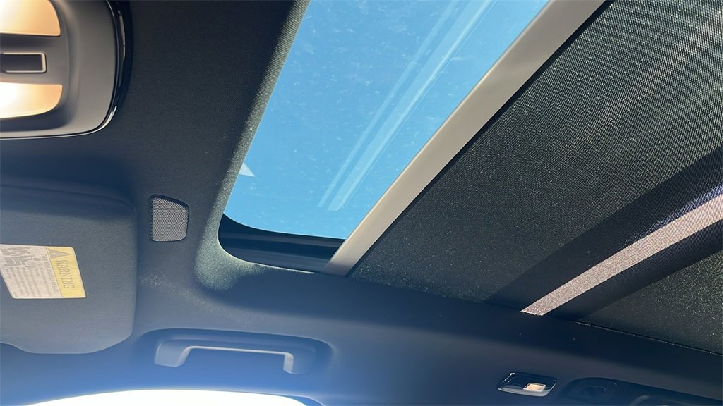 Certified 2023 Volvo XC90 B5 Plus w/ Protection Package image 19