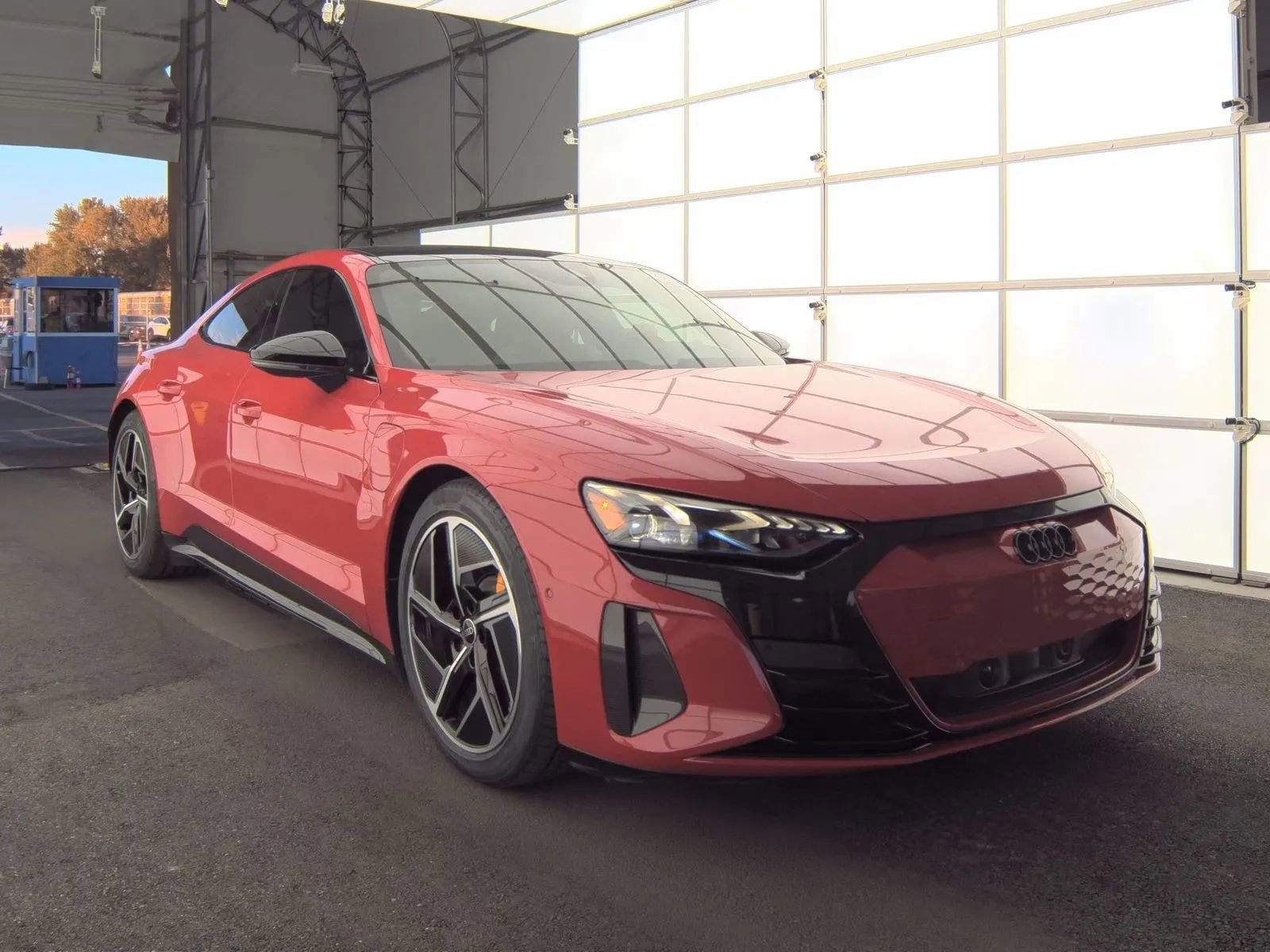 Used 2023 Audi RS e-tron GT w/ Carbon Performance Package image 10