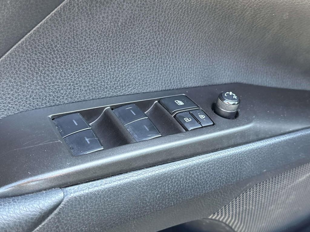 Used 2024 Toyota Camry SE w/ Convenience Package FWD image 20