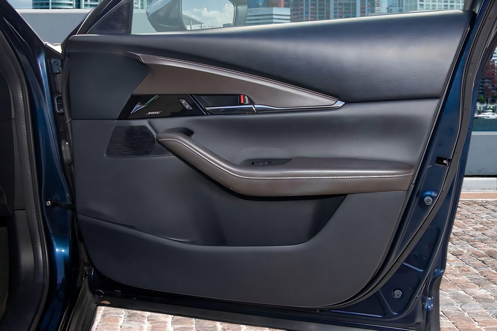 Used 2023 MAZDA CX-30 AWD 2.5 S w/ Premium Package image 14