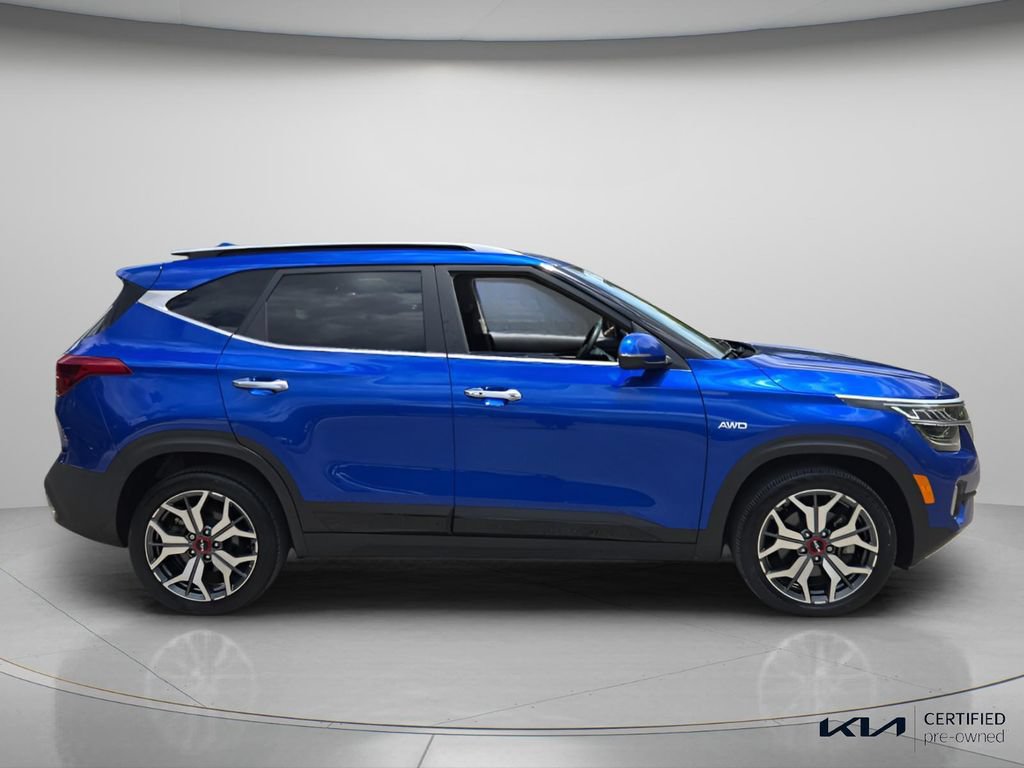Certified 2023 Kia Seltos SX w/ SX Sunroof Package AWD/4WD image 4