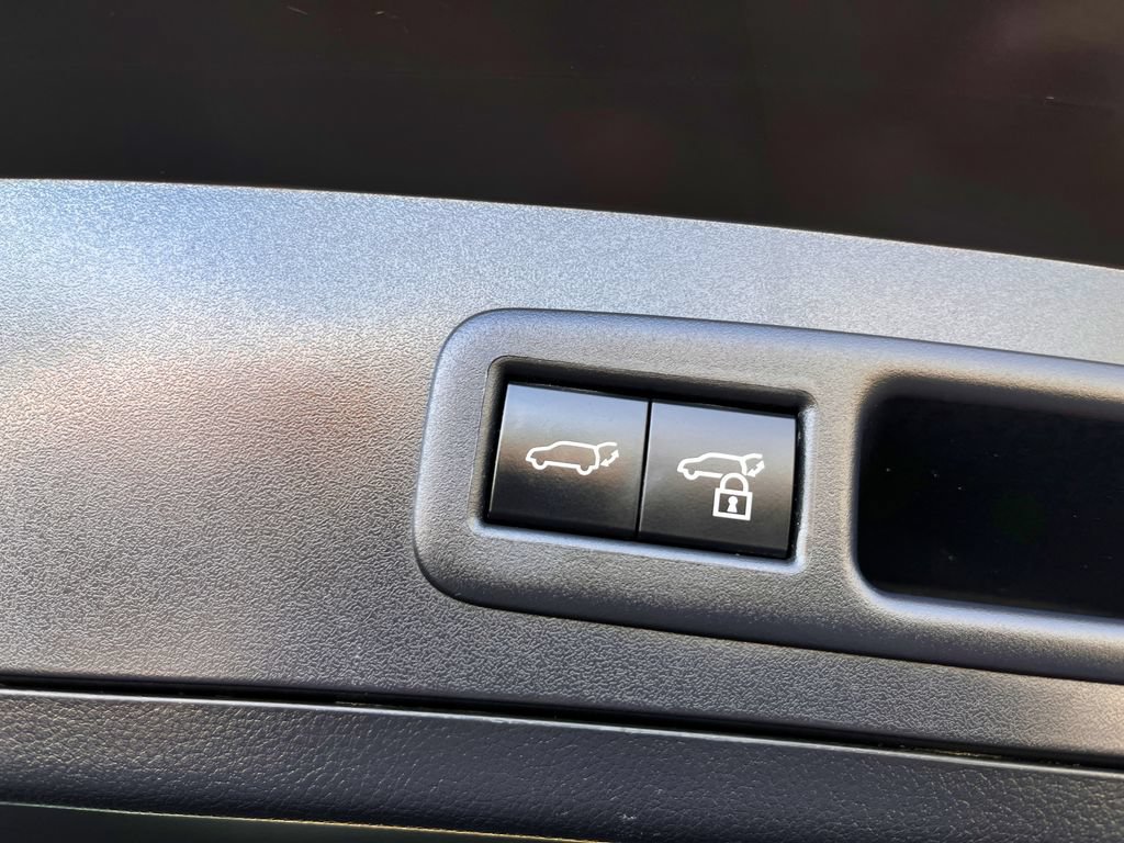 Used 2023 Lexus UX 250h AWD w/ Premium Package image 40