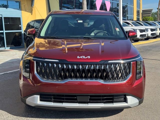 Used 2025 Kia Carnival FWD image 6