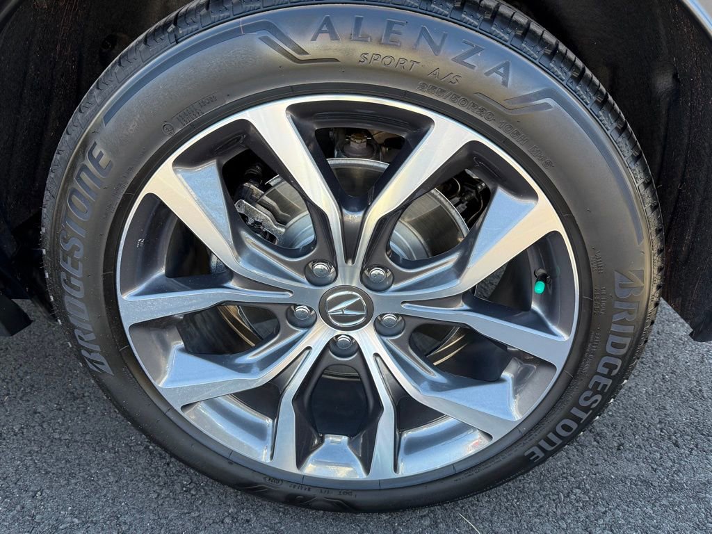 Used 2024 Acura MDX SH-AWD w/ Technology Package image 12