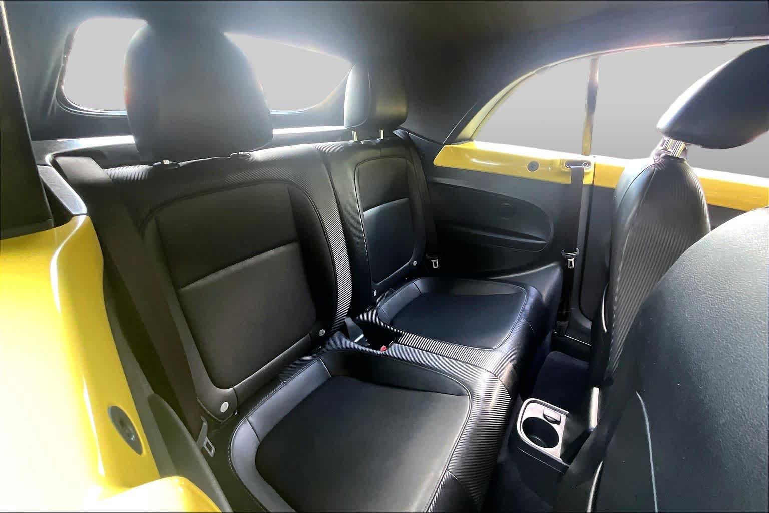 Used 2014 Volkswagen Beetle 2.5 FWD image 18