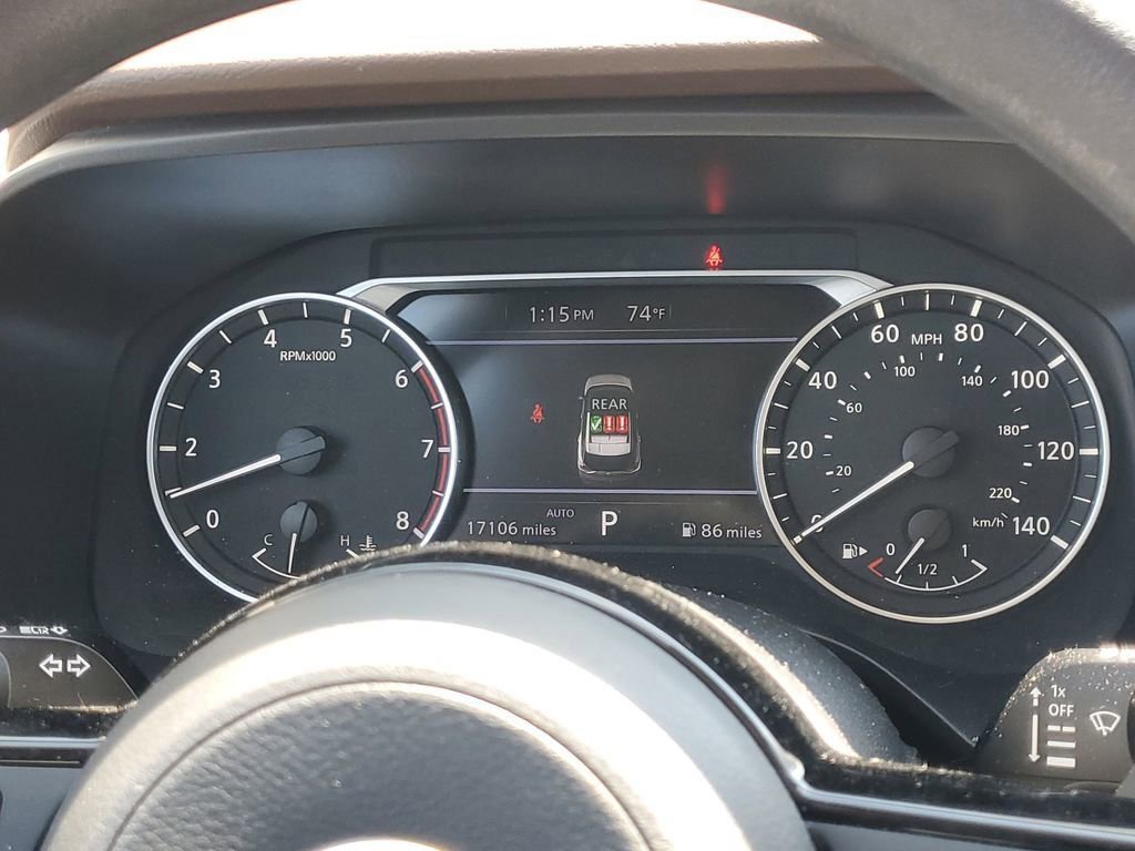 Used 2023 Nissan Rogue SV AWD/4WD image 25