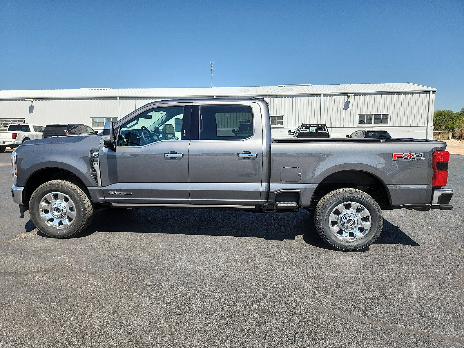 New 2026 Ford F250 4x4 Crew Cab Super Duty image 2