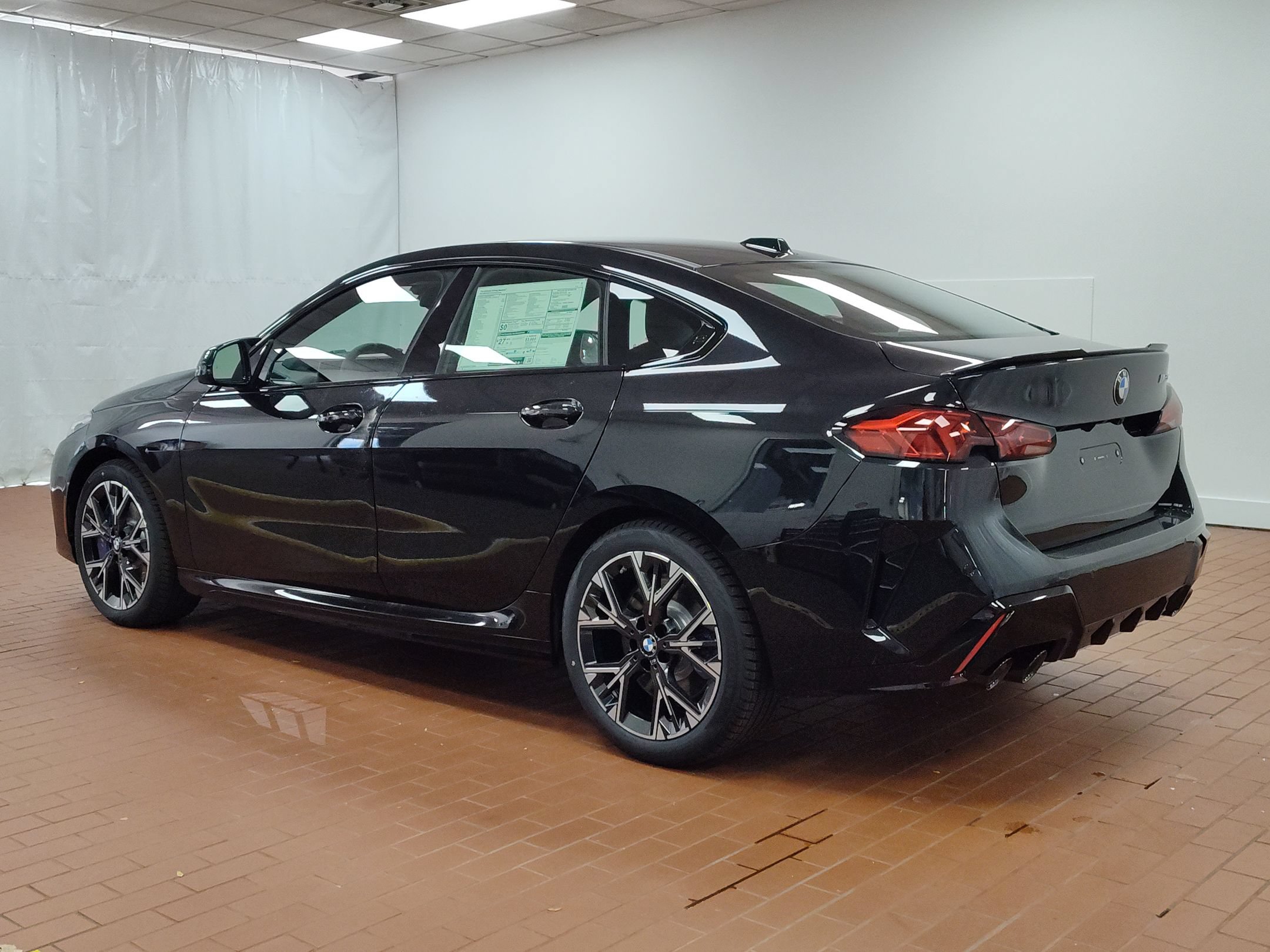 Used 2026 BMW M235i xDrive w/ Technology Package AWD/4WD image 3
