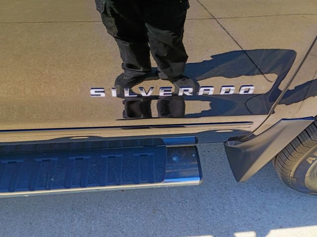 Used 2018 Chevrolet Silverado 1500 LT w/ All Star Edition image 18