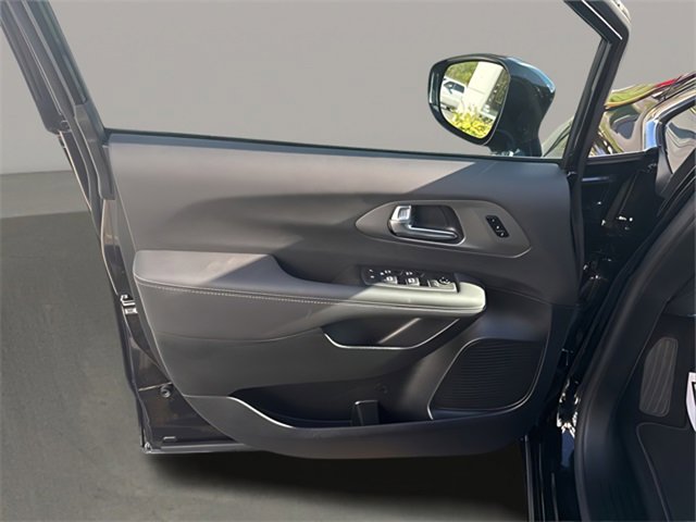 New 2026 Chrysler Pacifica Select image 13