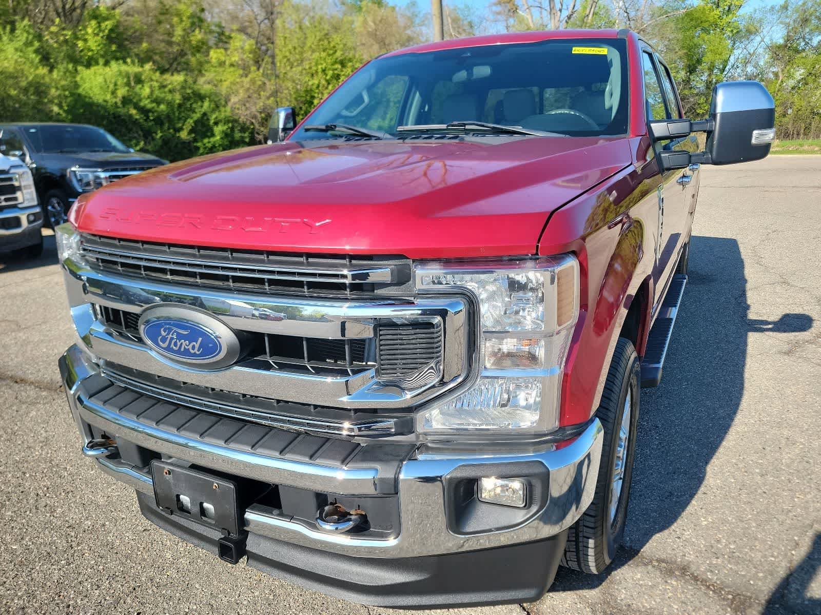 Used 2020 Ford F350 XLT w/ XLT Premium Package AWD/4WD image 2