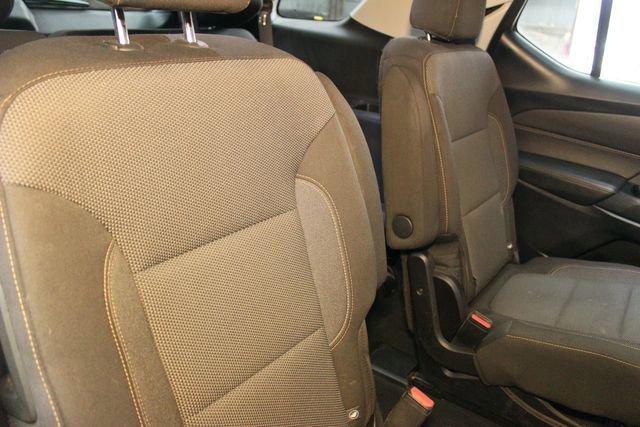 Used 2019 Chevrolet Traverse LT image 14