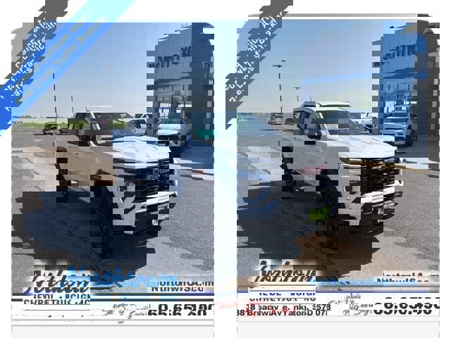 New 2025 GMC Canyon Elevation w/ Convenience Package image 3