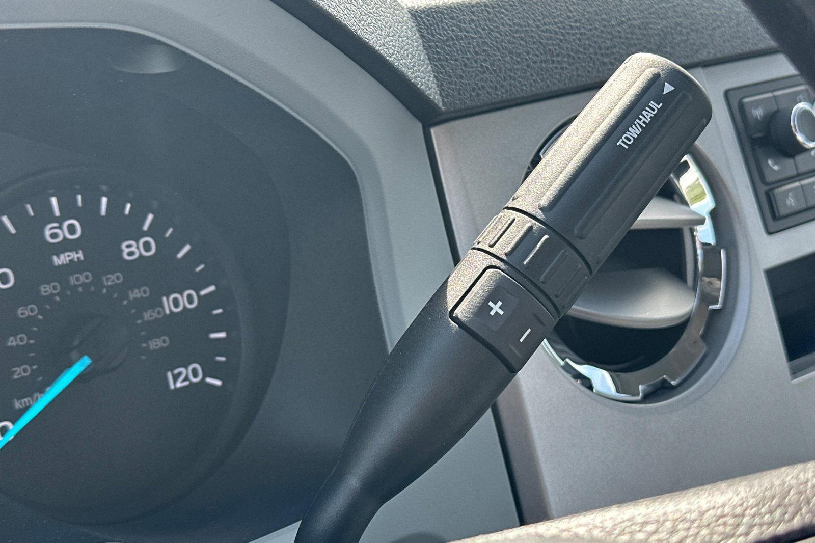 New 2027 Ford F650 2WD Regular Cab Super Duty image 19