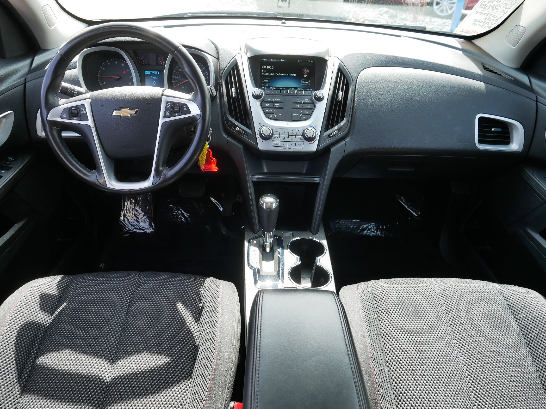 Used 2017 Chevrolet Equinox LT w/ Convenience Package image 10