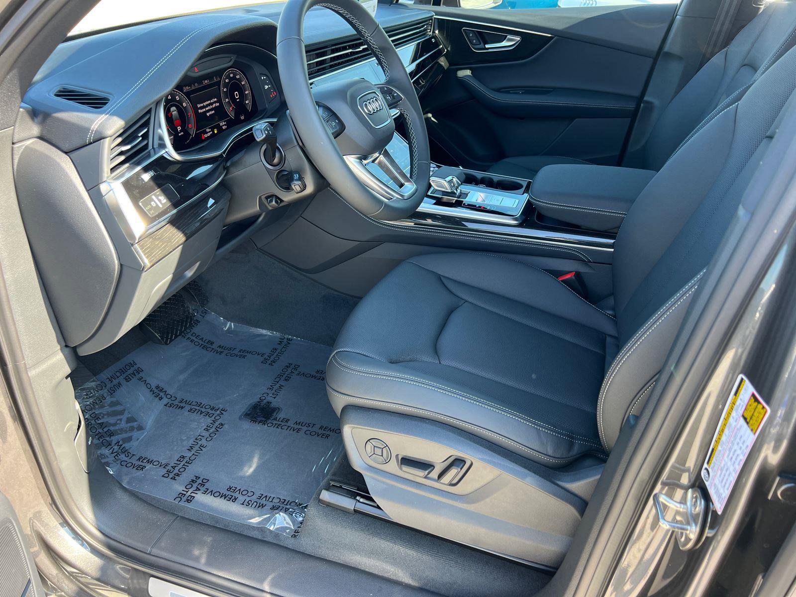 New 2025 Audi Q7 3.0T Premium Plus image 9