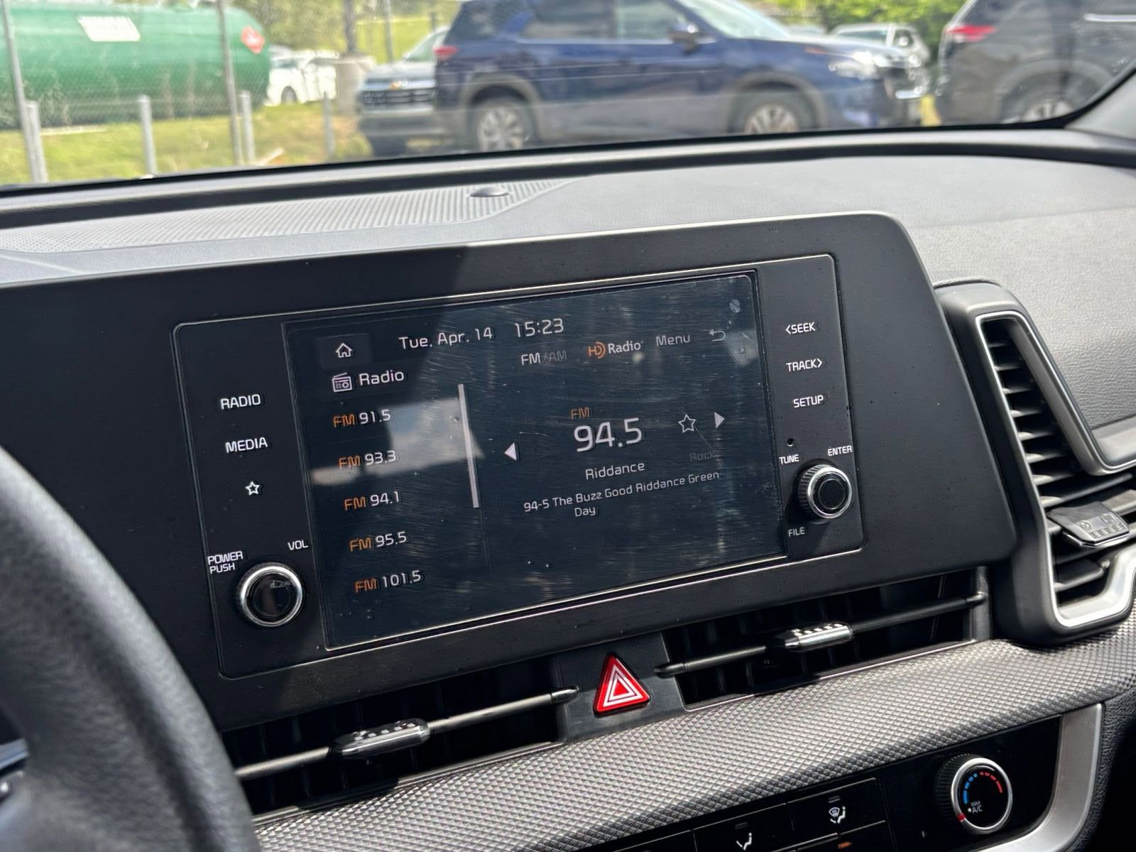 Used 2025 Kia Sportage LX image 20