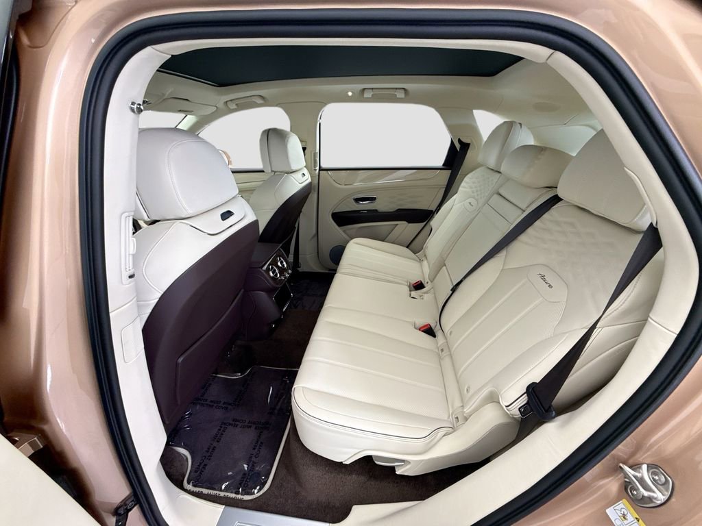 New 2026 Bentley Bentayga AWD/4WD image 20
