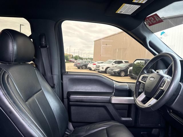 Used 2018 Ford F150 Lariat w/ Equipment Group 502A Luxury AWD/4WD image 16