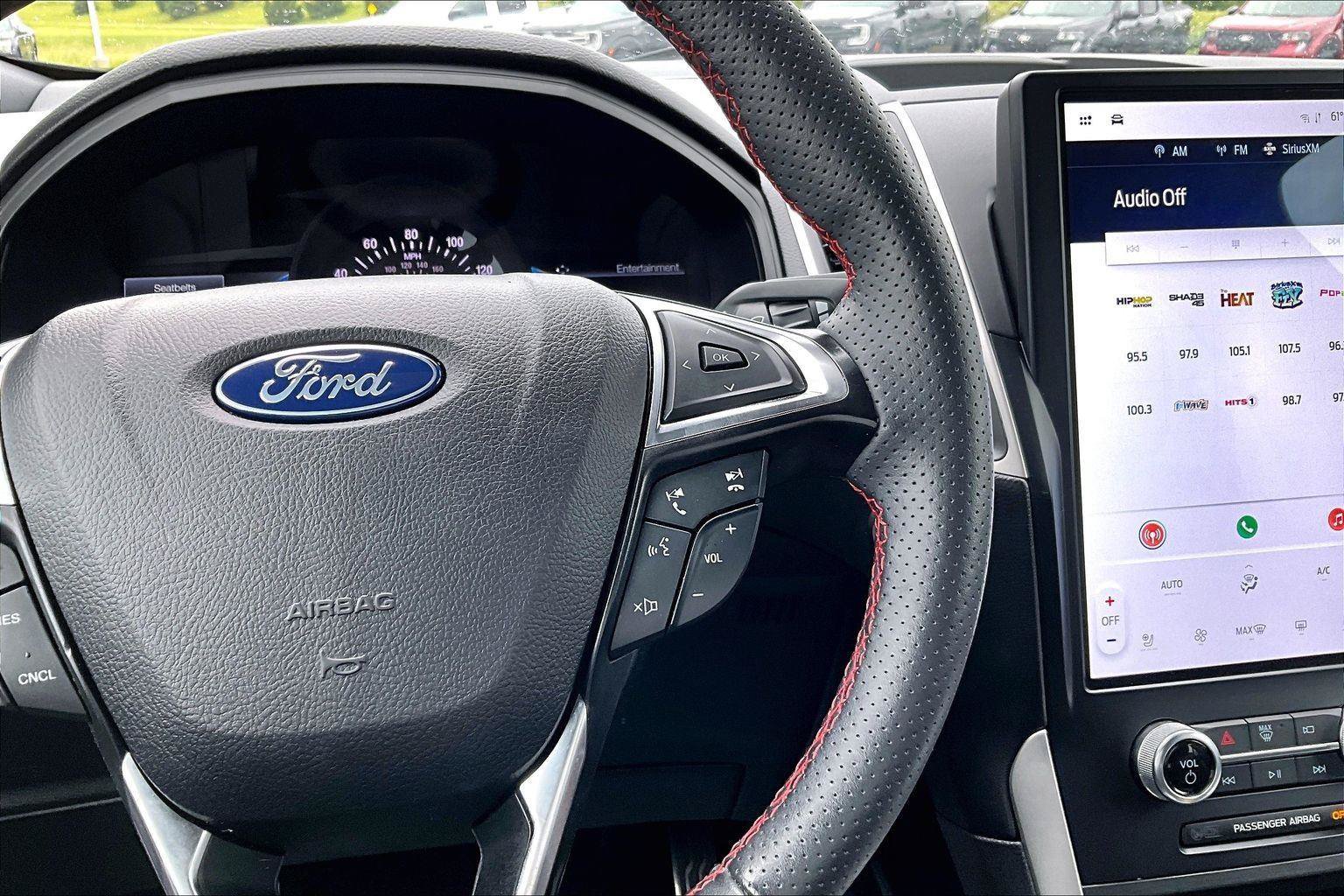 Used 2024 Ford Edge ST-Line AWD/4WD image 19