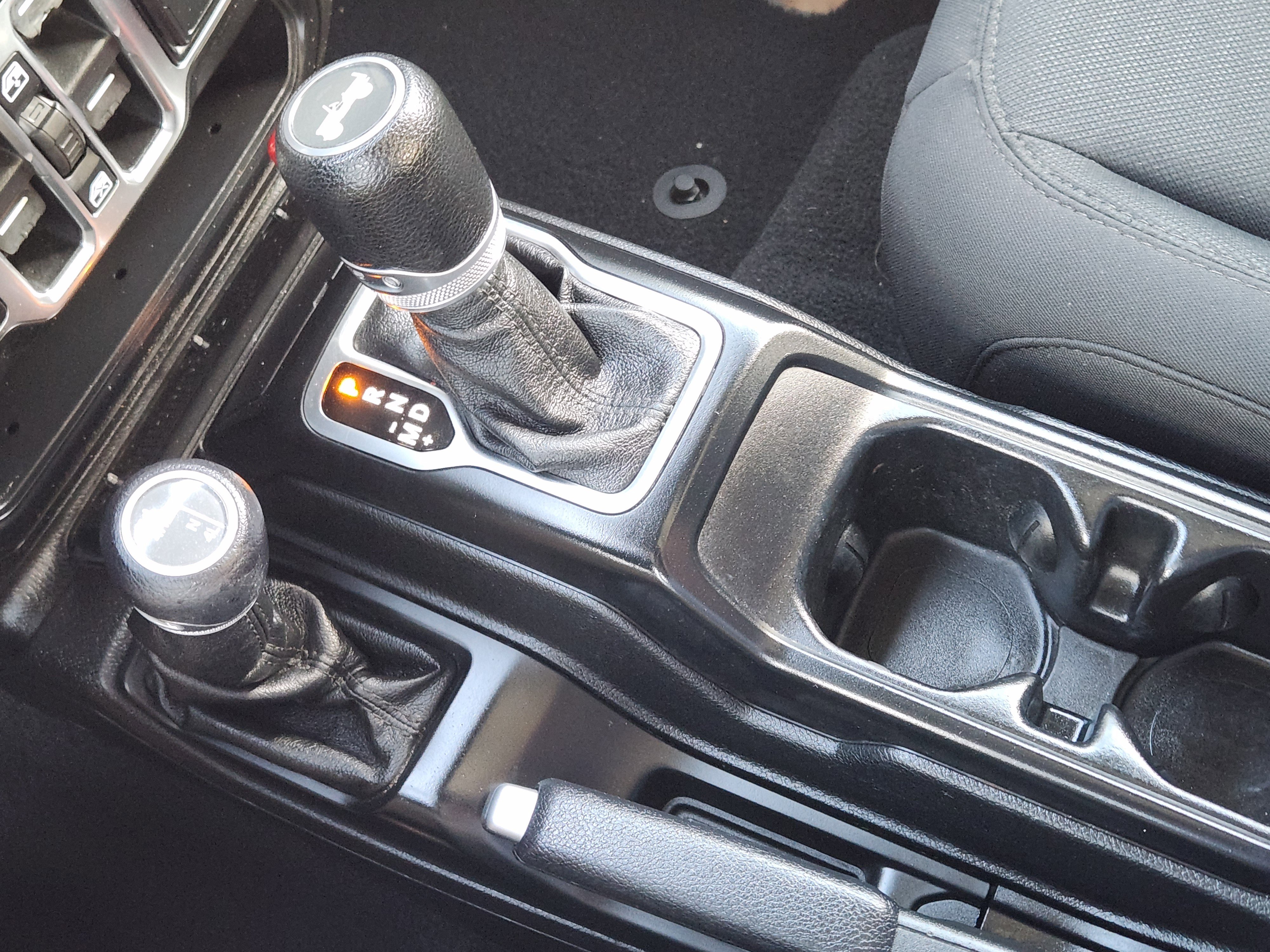 Used 2020 Jeep Wrangler Unlimited Sport image 20