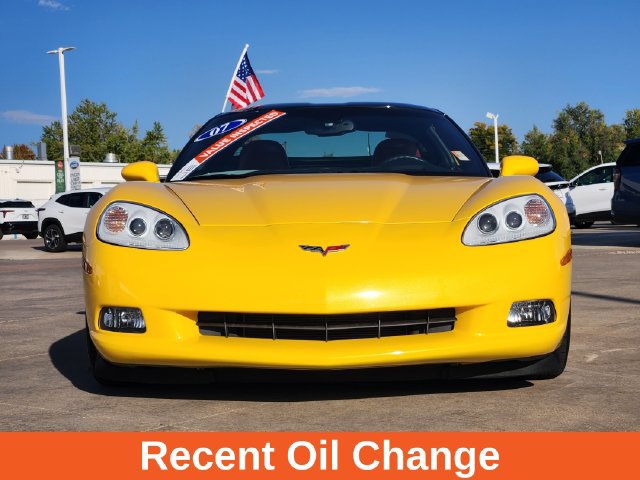 Used 2007 Chevrolet Corvette Coupe w/ Preferred Equipment Group RWD image 2
