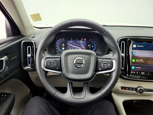 Certified 2023 Volvo XC40 B5 Plus w/ Climate Package AWD/4WD image 25
