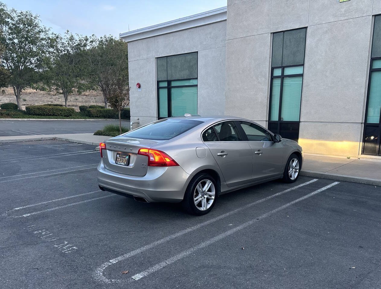 Used 2014 Volvo S60 T5 AWD/4WD image 9
