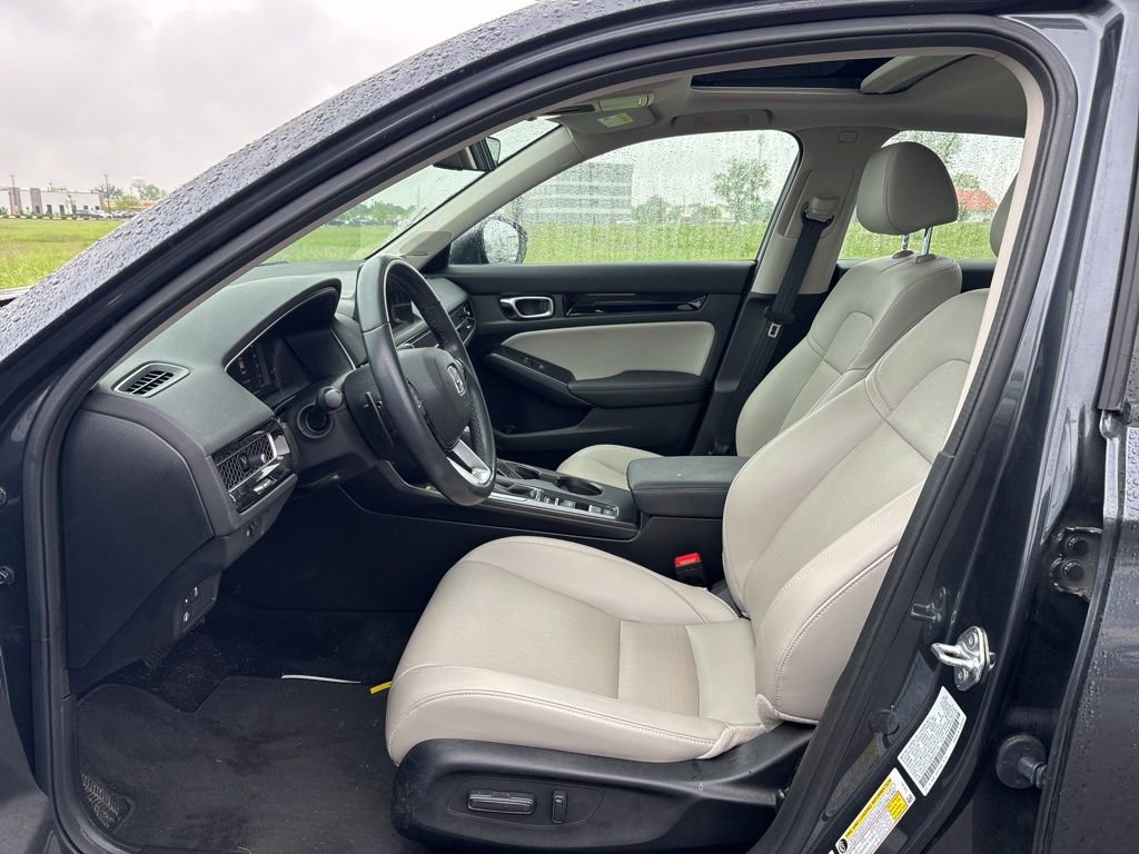 Used 2024 Honda Civic Touring image 15