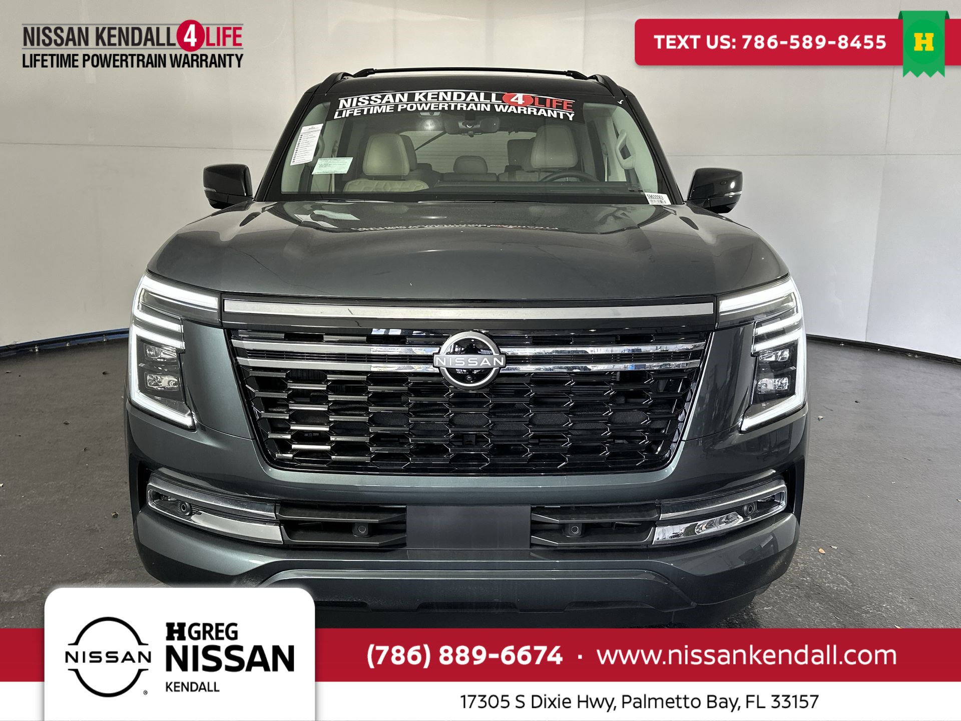 New 2025 Nissan Armada Platinum Reserve image 4