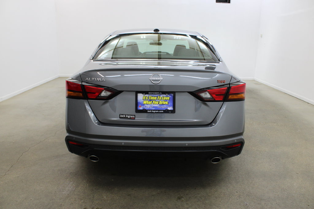 Certified 2026 Nissan Altima 2.5 SR FWD image 4