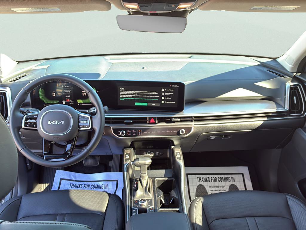 Used 2025 Kia Sorento EX image 24