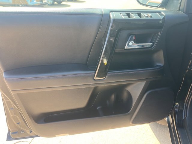 Used 2020 Toyota 4Runner TRD Off-Road Premium image 12