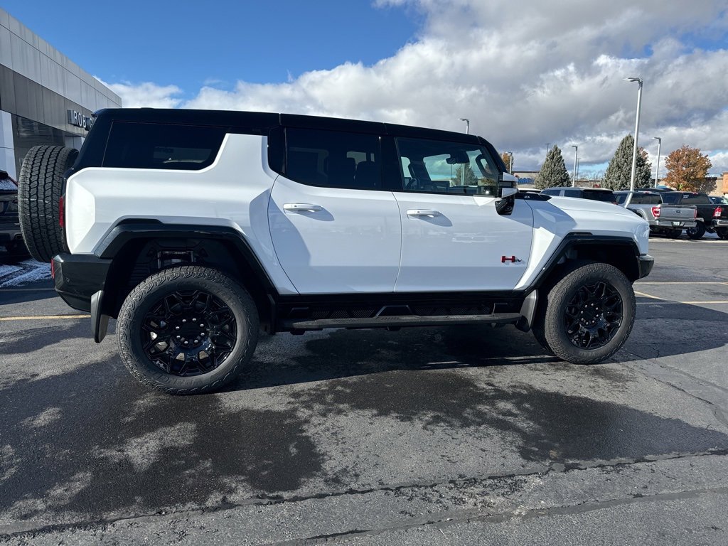New 2025 GMC Hummer EV 2X w/ LPO, Sport Package image 8