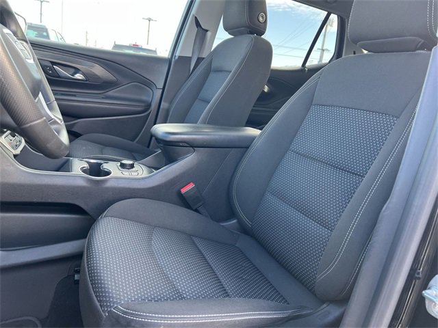 Certified 2023 GMC Terrain SLE w/ Driver Convenience Package image 13