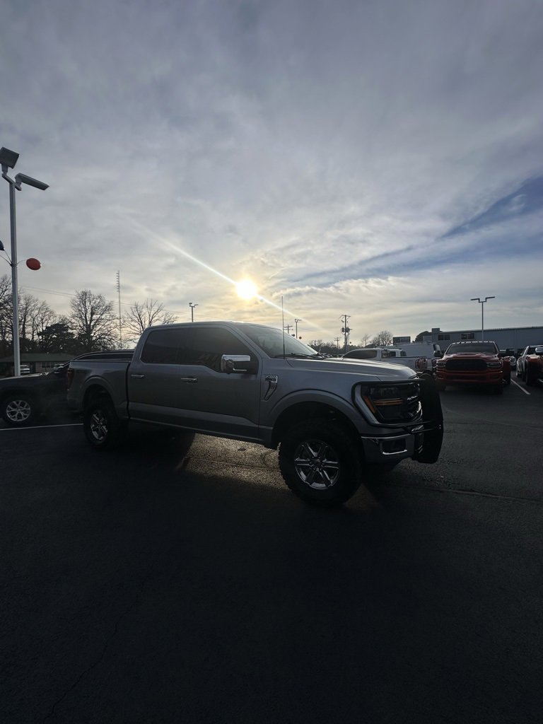 Used 2024 Ford F150 XLT w/ Equipment Group 302A MID image 3