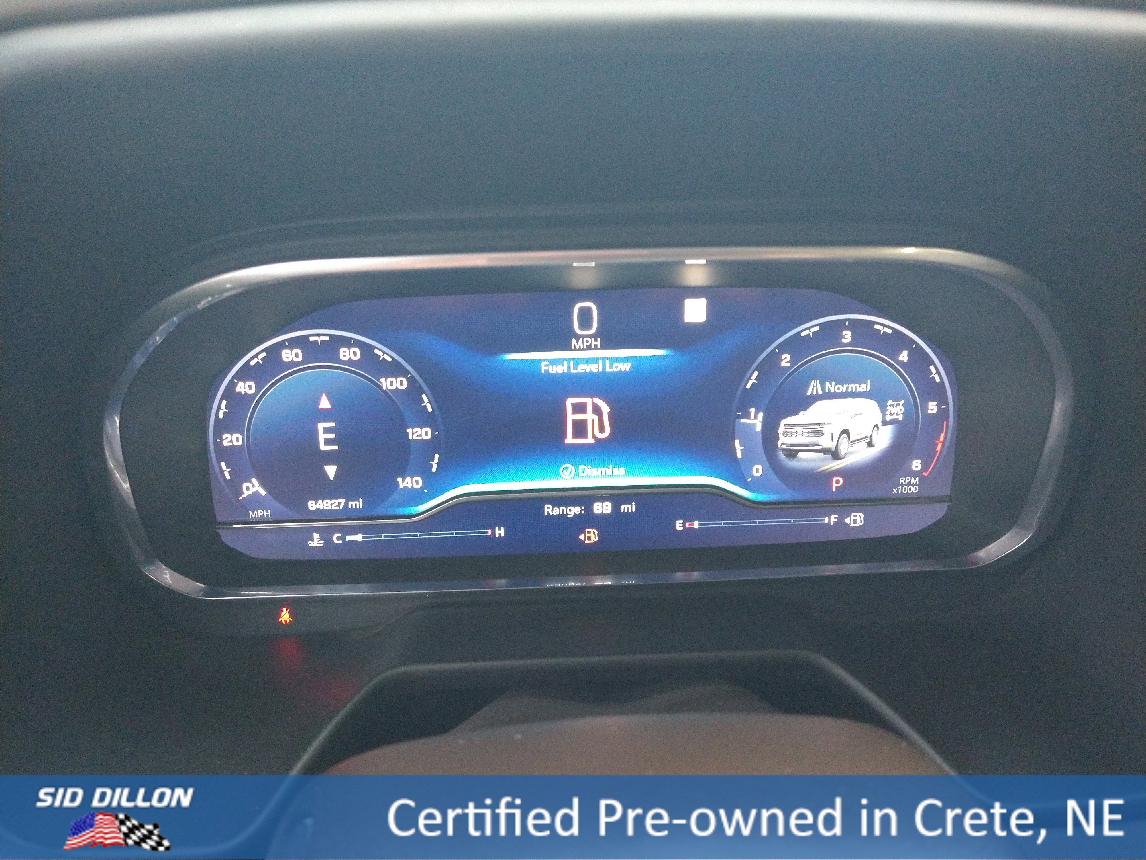 Used 2023 Chevrolet Suburban LT w/ Luxury Package image 19