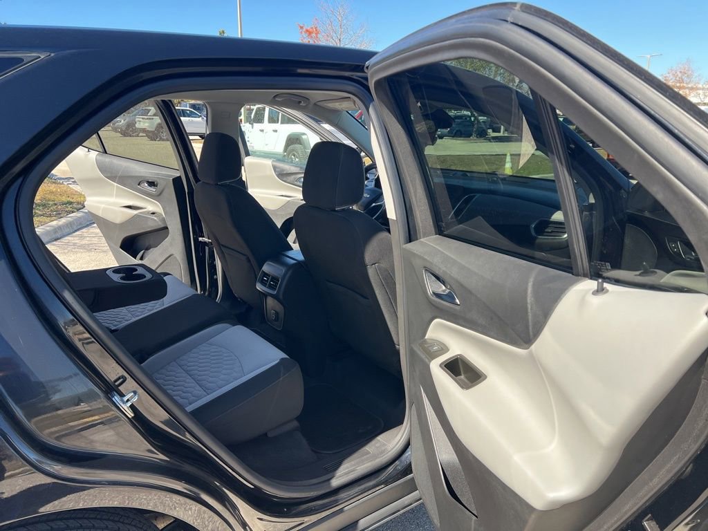 Used 2021 Chevrolet Equinox LT image 38