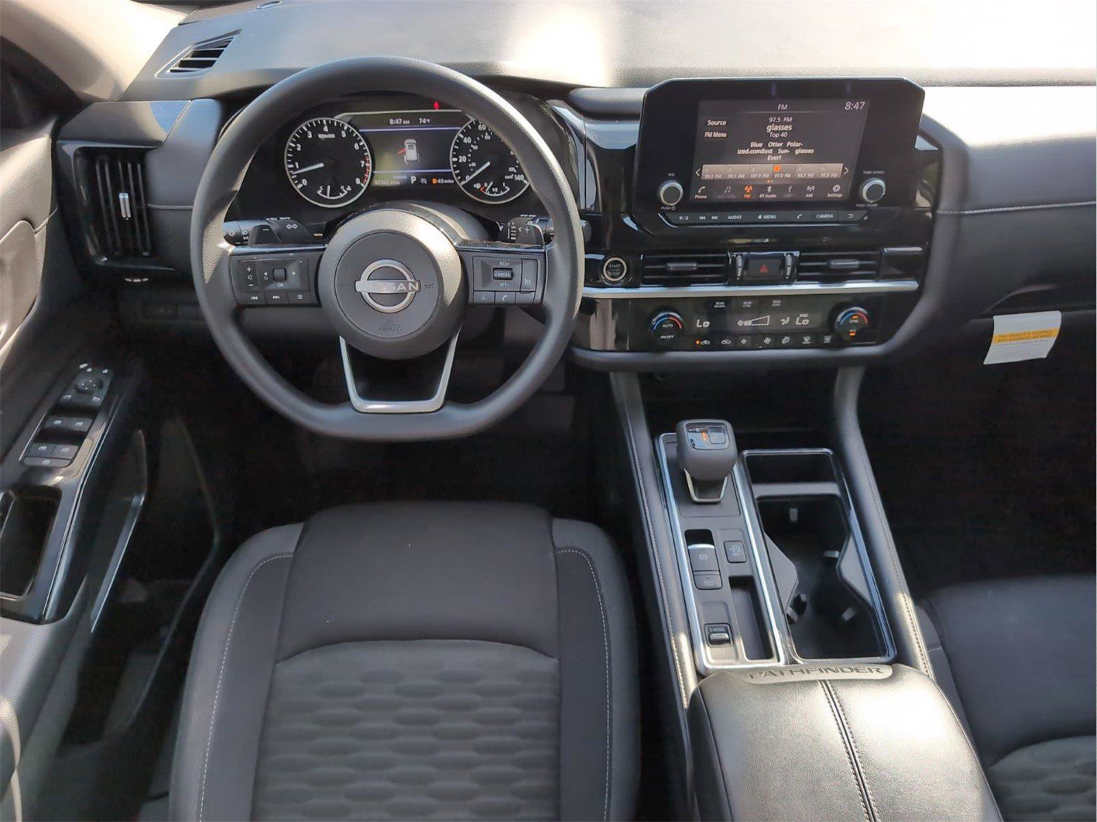 Used 2022 Nissan Pathfinder S FWD image 27
