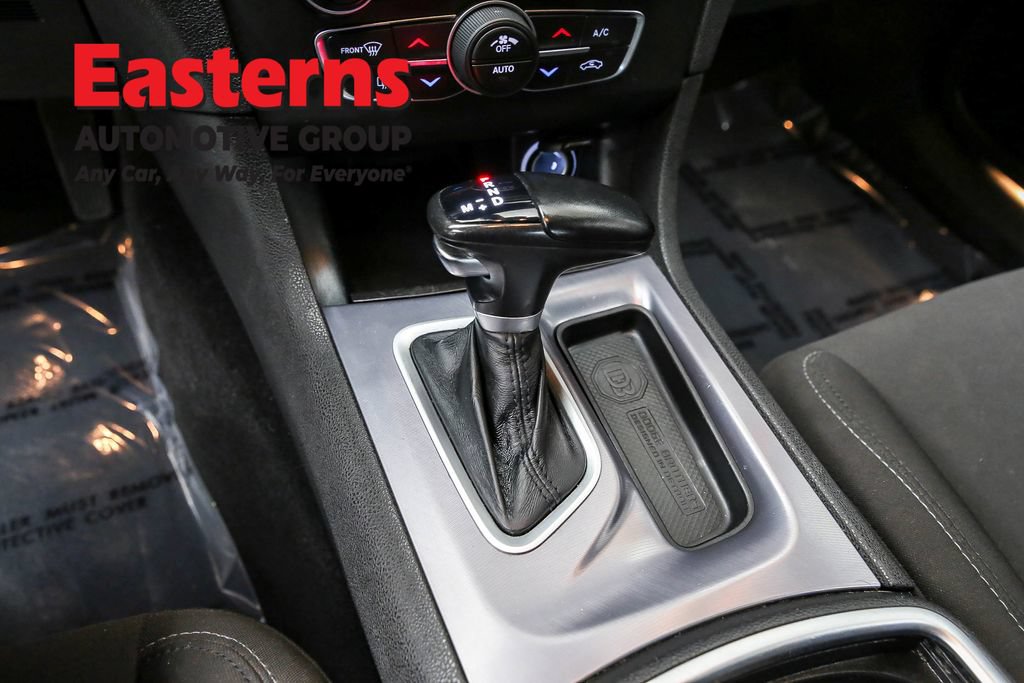 Used 2022 Dodge Charger GT RWD image 13