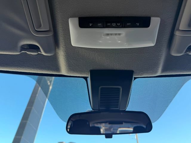 Used 2021 Nissan Kicks S image 23