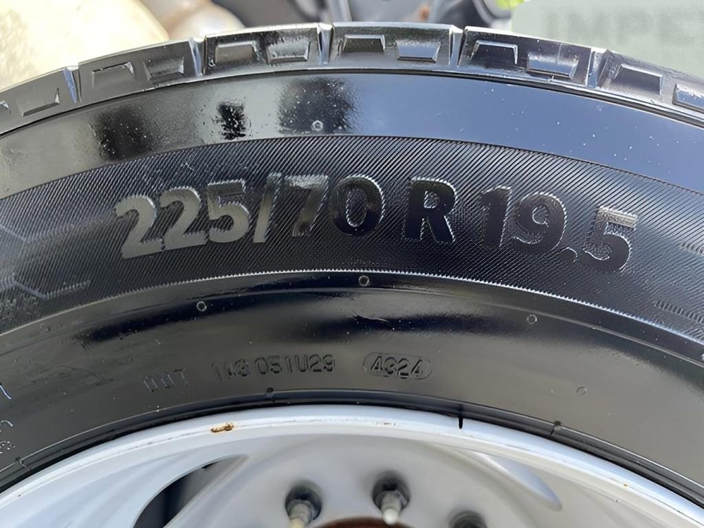 Used 2025 Ford F450 XLT image 42