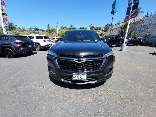 Used 2023 Chevrolet Traverse RS image 3