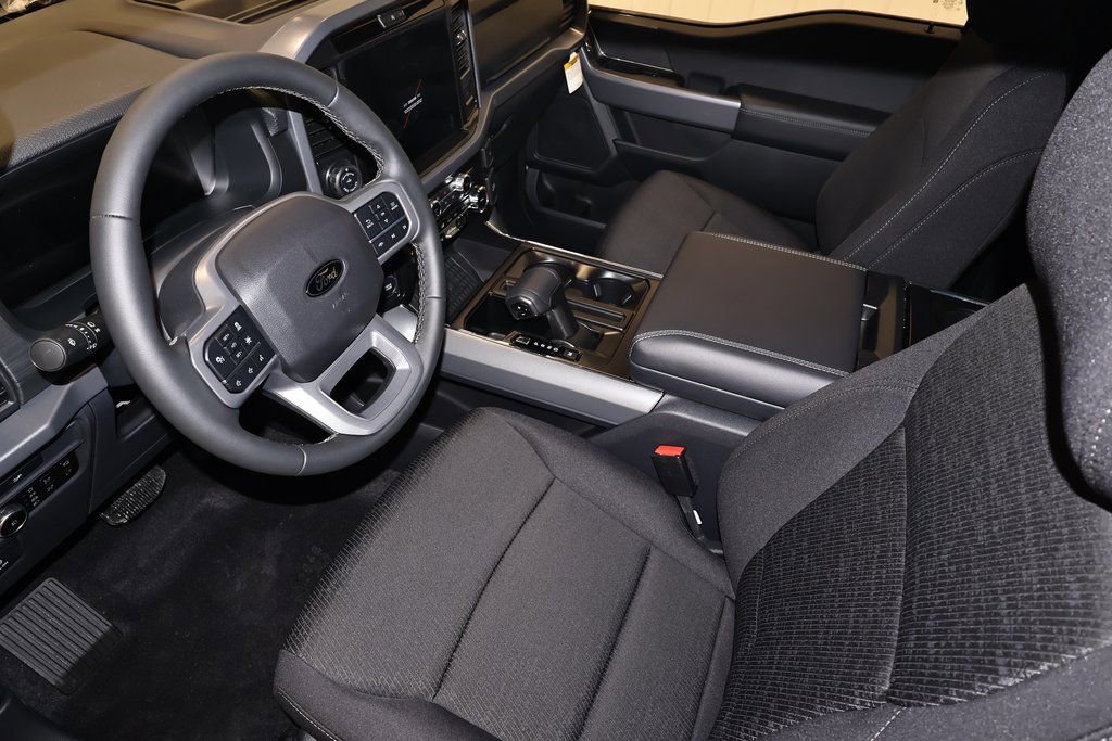 New 2026 Ford F150 XLT w/ Equipment Group 302A MID image 30