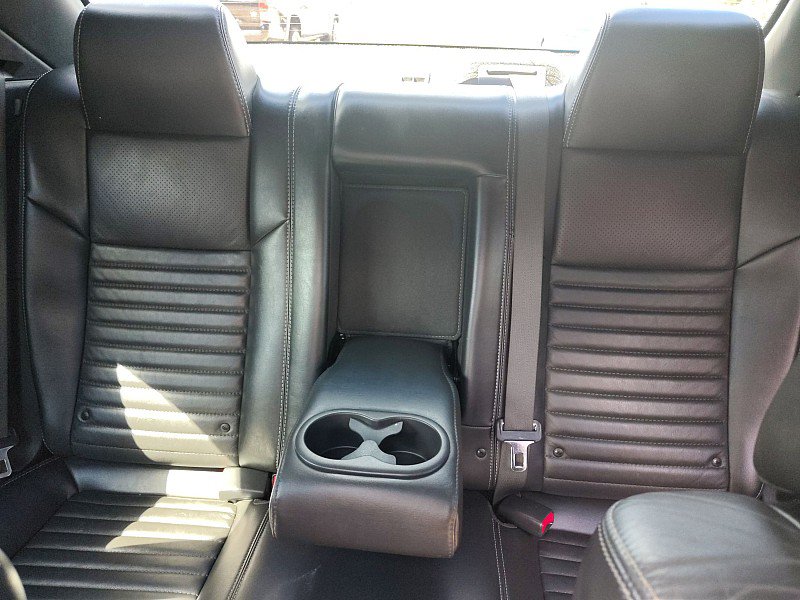 Used 2012 Dodge Challenger R/T RWD image 18